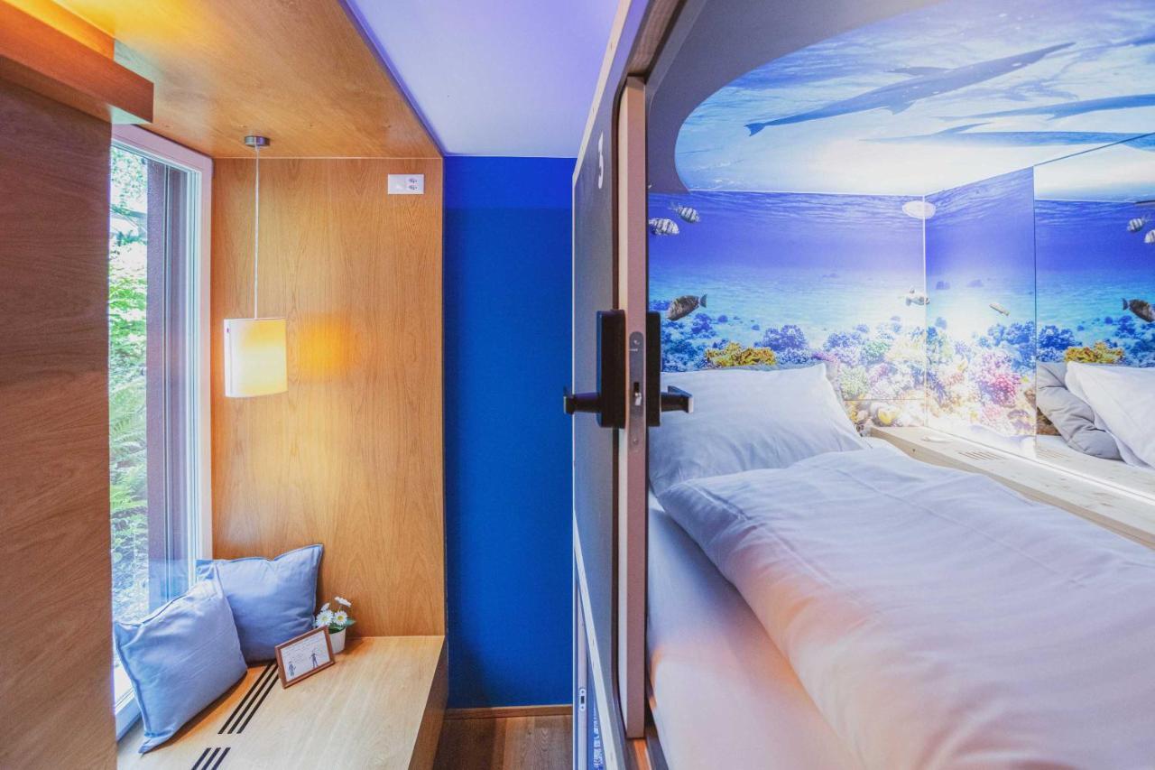 Capsule Hotel By Hyve Basel Dış mekan fotoğraf